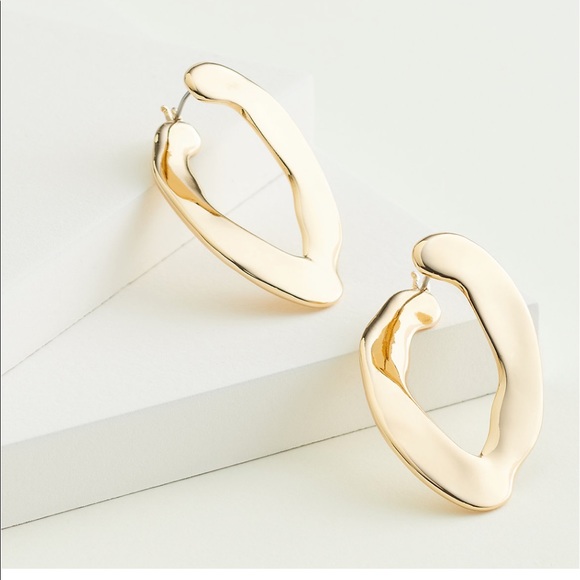 Elizabeth and James Jewelry - ELIZABETH & JAMES GOLD TONE CURB LINK HOOP EARRINGS NEW